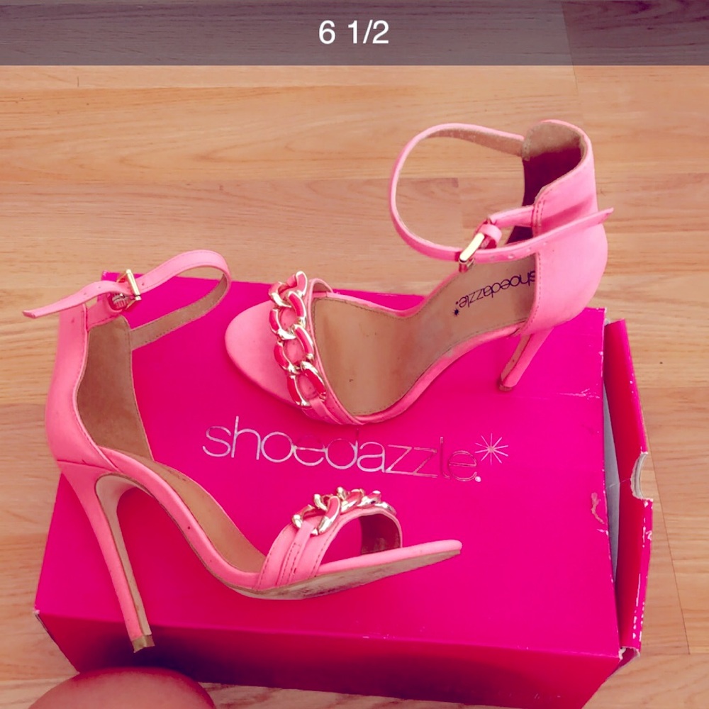 6 1/2 high heel sandal with cute gold buckle